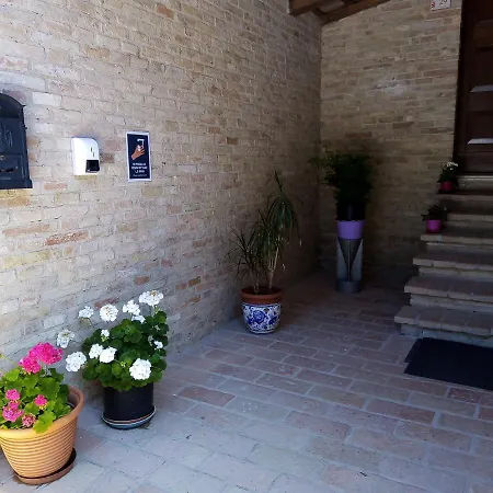 Il Monchetto Alojamento de Acomodação e Pequeno-almoço Urbino
